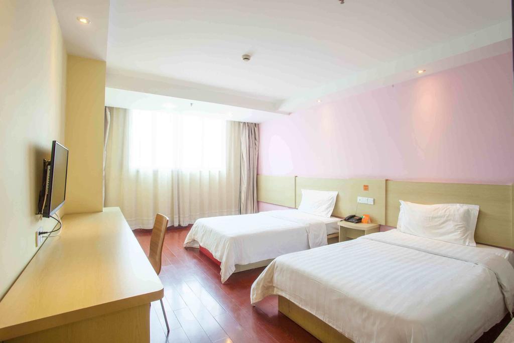 7Days Inn Shaoguang Buxing Street Номер фото